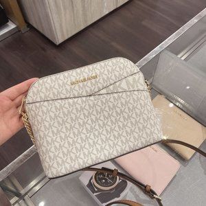 MK JST Small DOME CROSSBODY Bag Vanilla